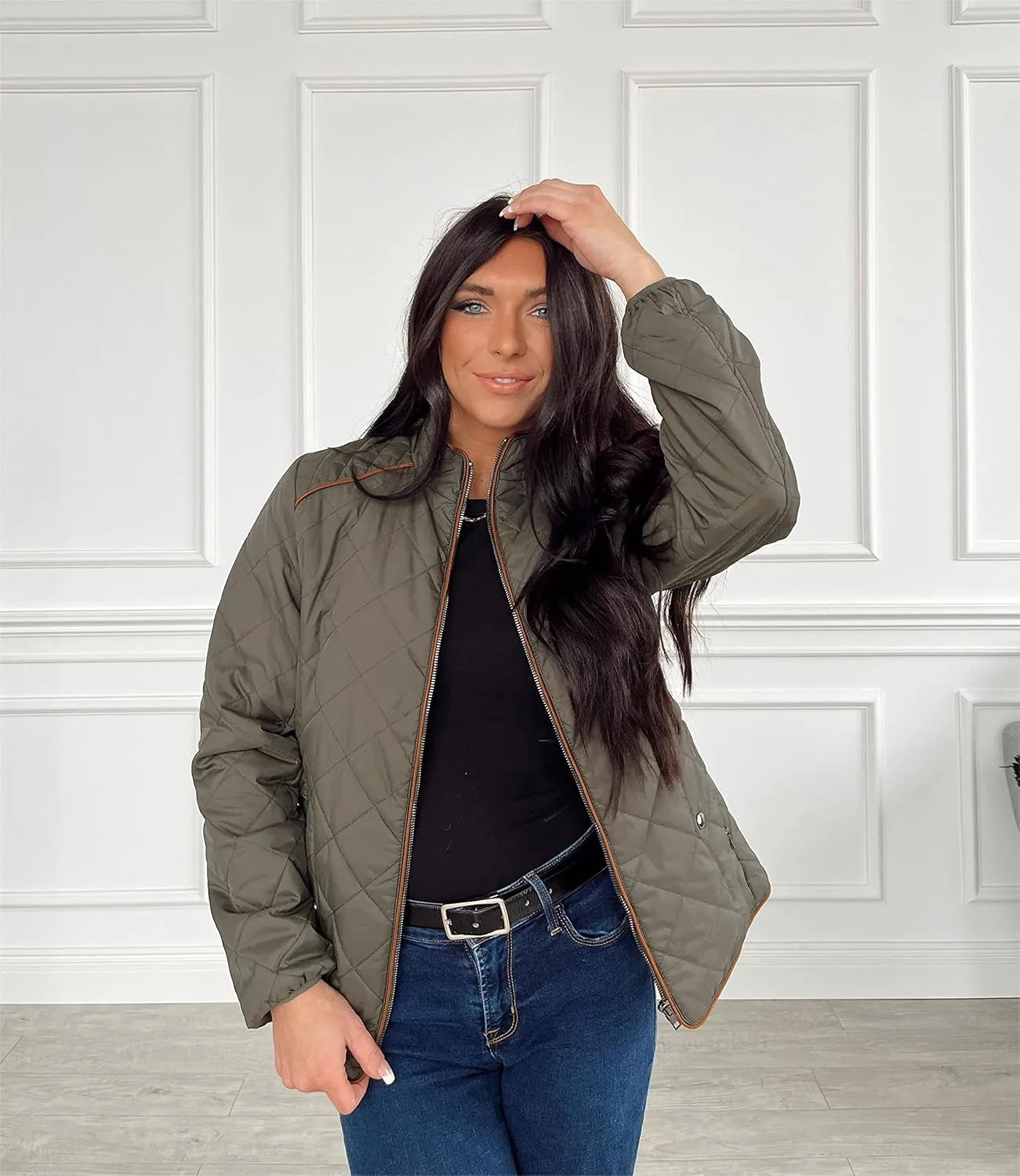 Anienaya Women's Lightweight Quilted Jacket Stand Collar Zip Warm Winter Coat Outwear w 2 Pockets