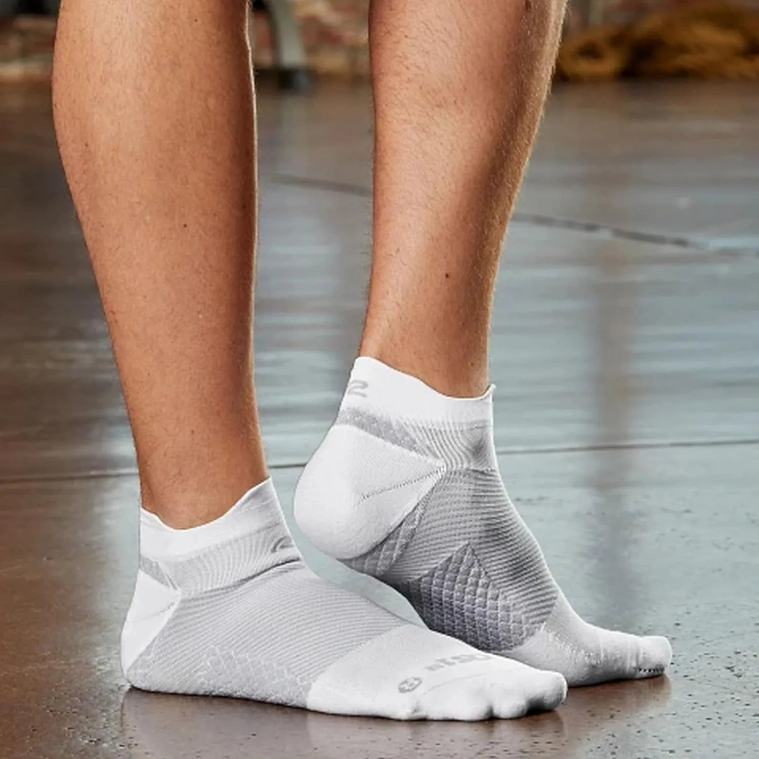 Road Runner Sports R-Gear OS1st Plantar Fasciitis No Show Socks for Men and Women (2 Pairs)