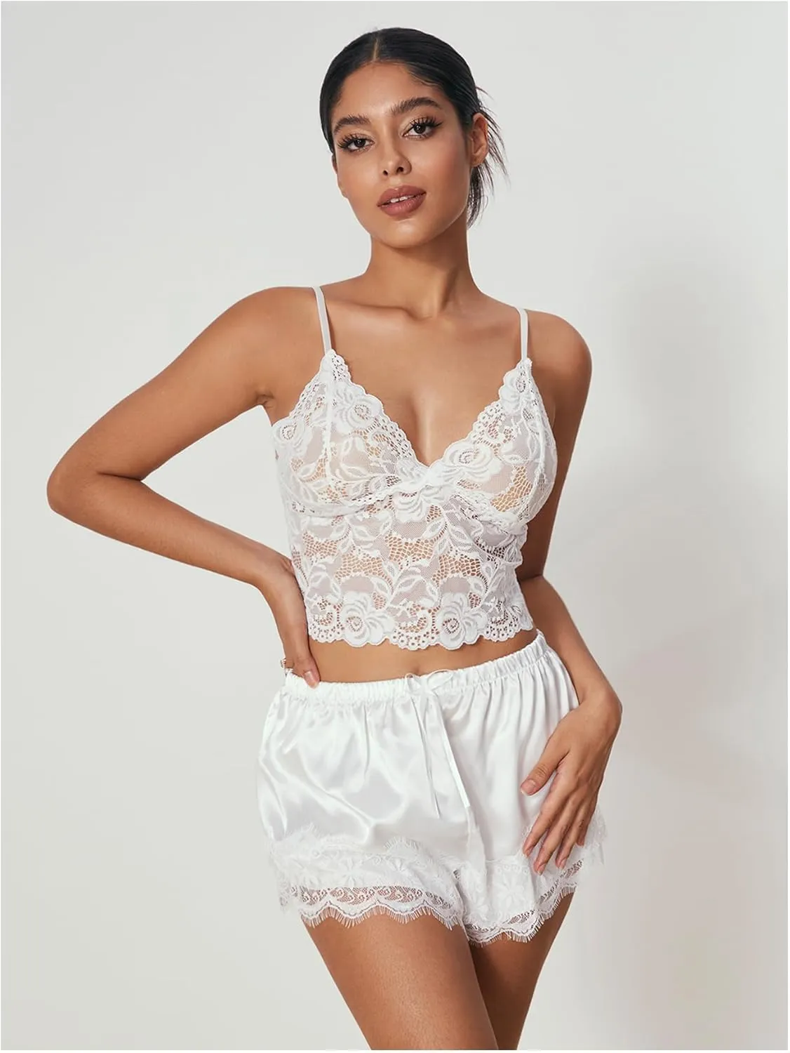 WDIRARA Women' Silk Satin Pajamas Set 4pcs Lingerie Floral Lace Cami Sleepwear with Robe