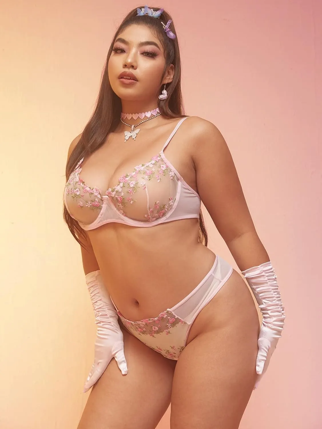 WDIRARA Women's Plus Size Floral Embroidered Mesh Bra and Panty Underwire Lingerie Set