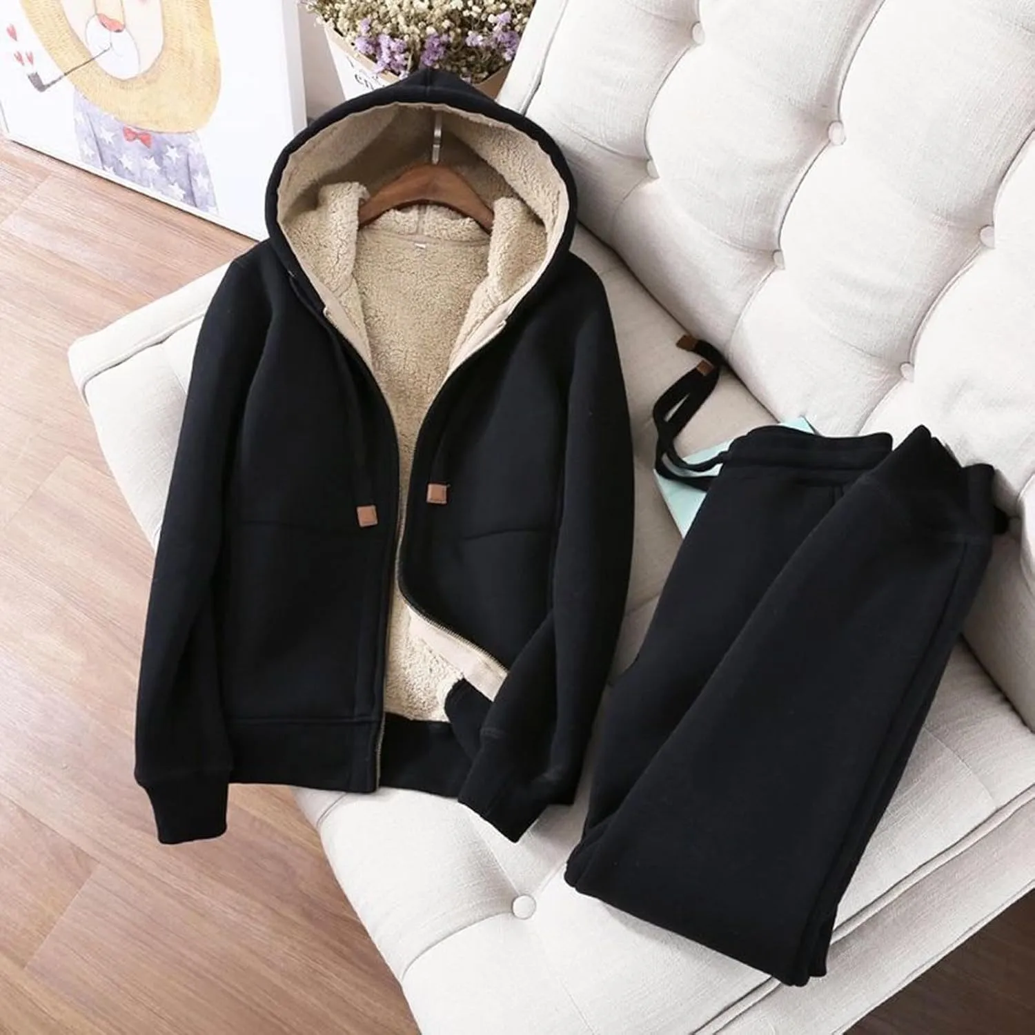 Womens 2 Piece Outfits Fleece Lined Sweatsuits Zip Up Sherpa Lined Hoodie Jacket Sweatpants Tracksuit Set with Pockets