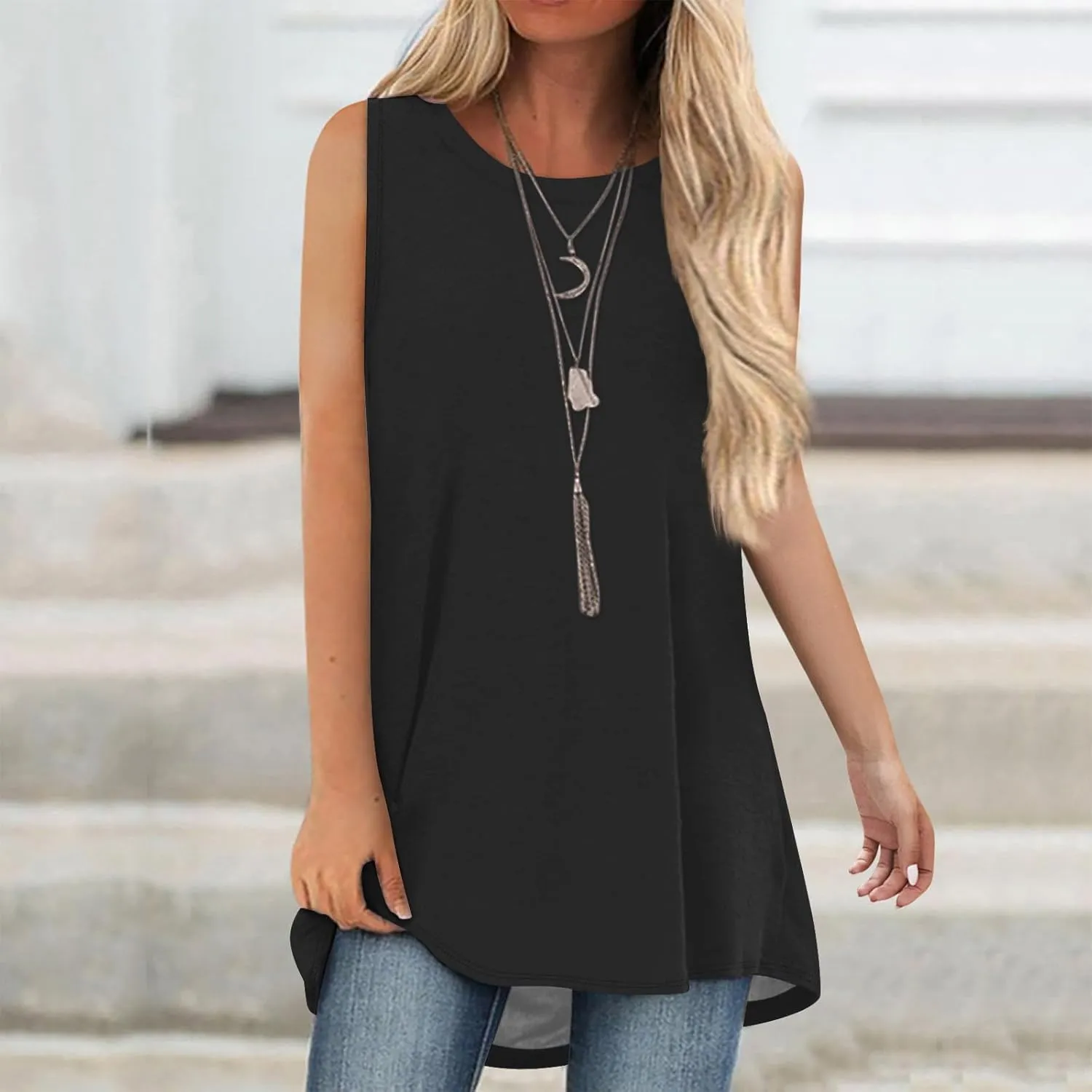 Womens Tunic Tops to Wear with Leggings Summer Casual Loose T Shirt Round Neck Sleeveless Tank Tops